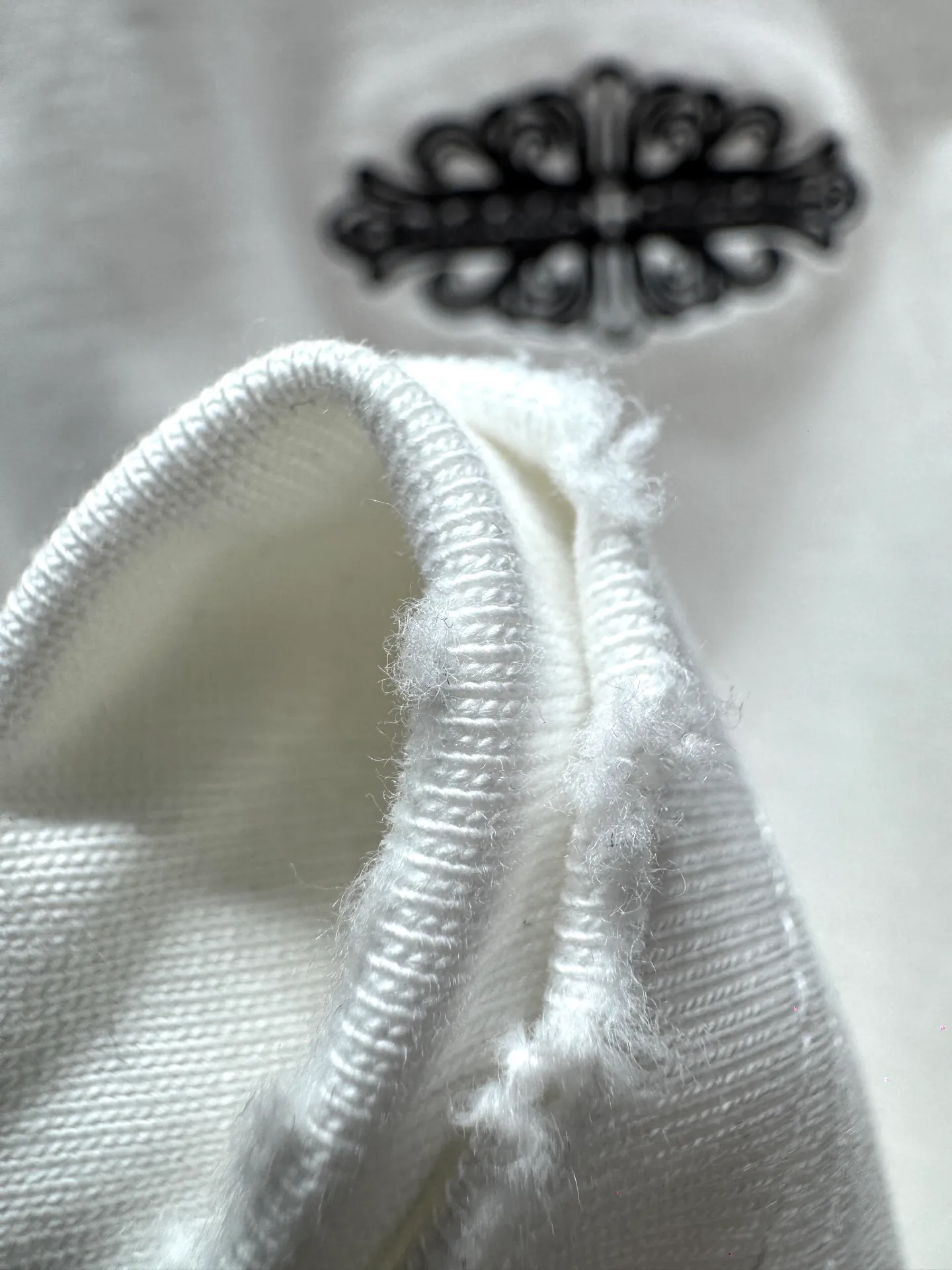 Chrome Hearts* ‼️ T ® 🖤 Classic ， g ， ， ， ， Breathable ， 🫠 ! / Classic ， ， ， ， ， ， ~ ， ， ! ， 👫 ⚠️ ： ⚠️EE 26022 Same Style 𝐂𝐎𝐋𝐎𝐔𝐑：White Black 𝐒𝐈𝐙𝐄：S-Xl